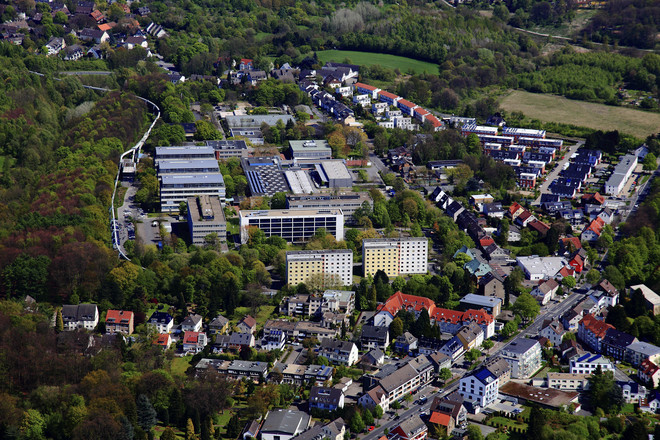Luftbild Campus Süd inklusive dem H-Bahn Netz